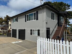 333 Clay St in Monterey, CA - Building Photo