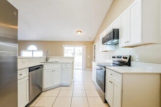 2534 E Juliet Dr in Deltona, FL - Building Photo - Building Photo