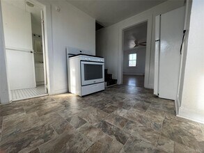 239 W Main St in Goshen, NY - Building Photo - Building Photo