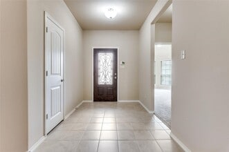 1028 Lake Woodland Dr in Little Elm, TX - Foto de edificio - Building Photo