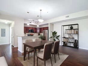 Adagio at Westshore Palms in Tampa, FL - Foto de edificio - Building Photo