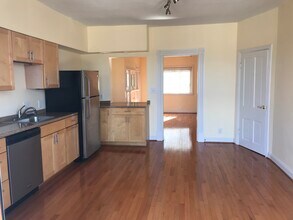 1927 Huron St in Pittsburgh, PA - Building Photo - Building Photo