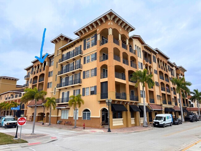 20 Orange Ave in Fort Pierce, FL - Building Photo - Building Photo