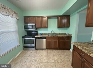 8956 Milroy Ct in Manassas, VA - Building Photo - Building Photo