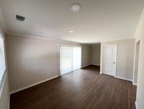 6119 Stanley Ave in Carmichael, CA - Building Photo - Building Photo