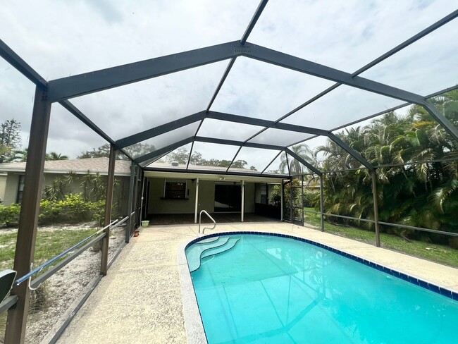 property at 1240 SE Palm Beach Rd