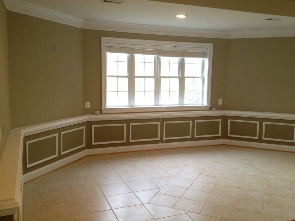 6608 Edsall Rd, Unit 1 in Springfield, VA - Building Photo