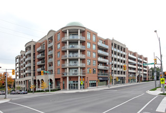 Renaissance Court in Vaughan, ON - Building Photo - Building Photo
