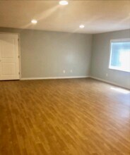 11769 Sun Tea Way in South Jordan, UT - Building Photo - Building Photo