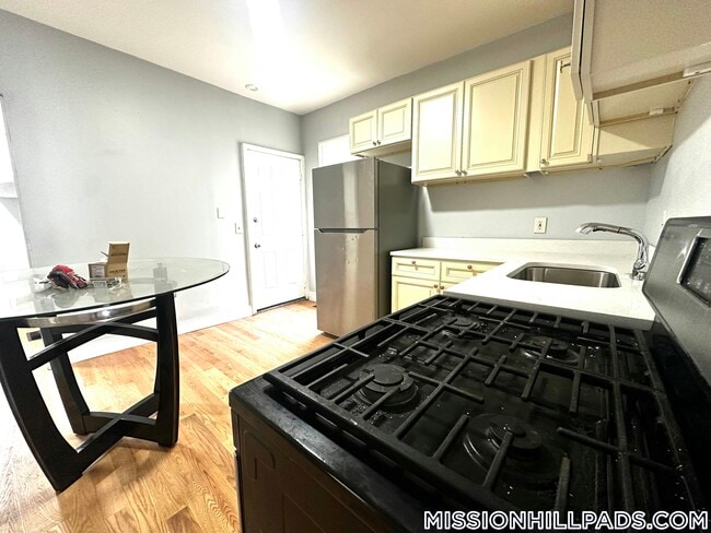 property at 12 Navillus Terrace
