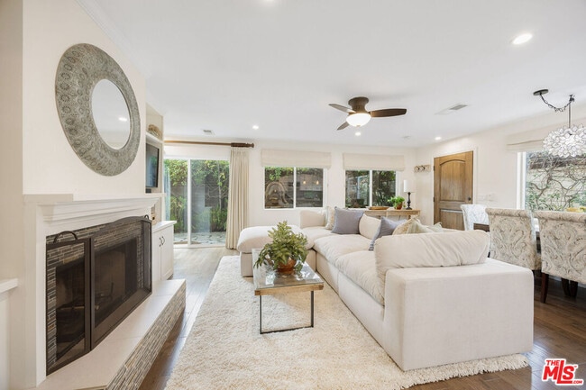 1039 26th St in Santa Monica, CA - Building Photo - Building Photo