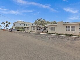 320 Walnut St in Hollywood, FL - Building Photo