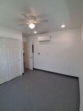 4864 E University Ave in Fresno, CA - Building Photo - Building Photo