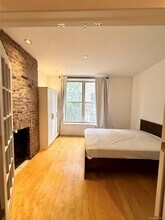 528 W 46th St in New York, NY - Building Photo - Building Photo