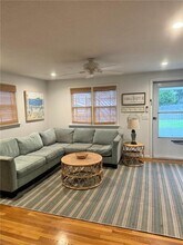 30 Shagbark Rd in Narragansett, RI - Building Photo - Building Photo