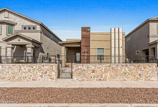 14945 Pebble Hills Blvd in El Paso, TX - Building Photo - Building Photo