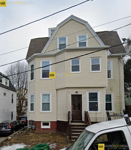 14 Fairmount St in Medford, MA - Foto de edificio