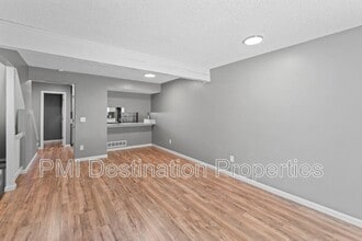 2902 Eaton St in Kansas City, KS - Building Photo - Building Photo