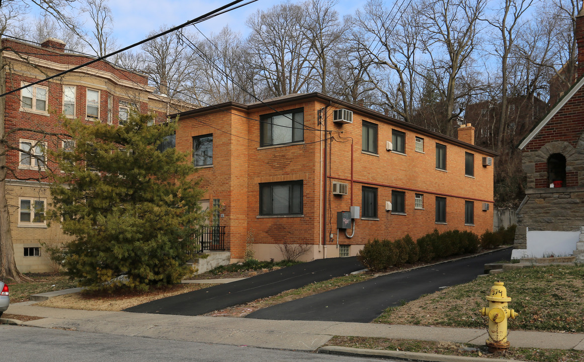 376 Probasco St in Cincinnati, OH - Foto de edificio