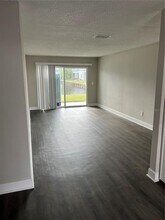 2544 Woodgate Blvd-Unit -104 in Orlando, FL - Building Photo - Building Photo