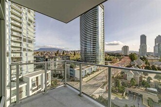 1888 Gilmore Ave in Burnaby, BC - Building Photo - Building Photo