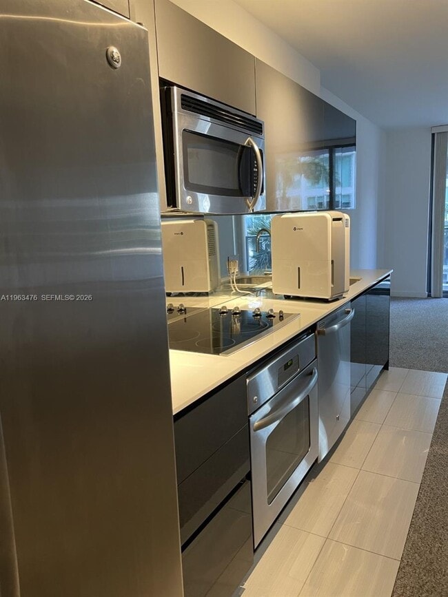 31 SE 6th St, Unit 404 in Miami, FL - Foto de edificio - Building Photo
