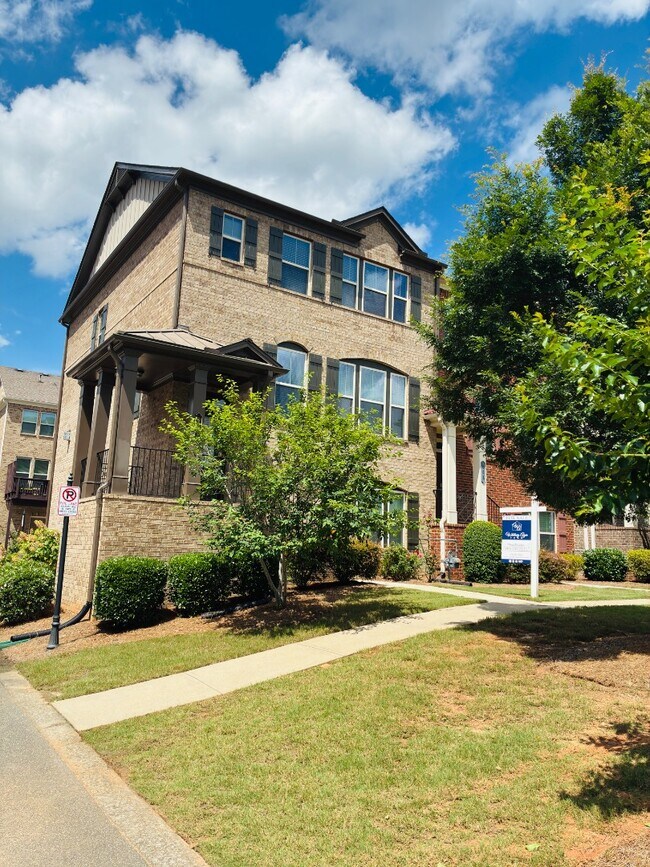 property at 901 Fawn Way