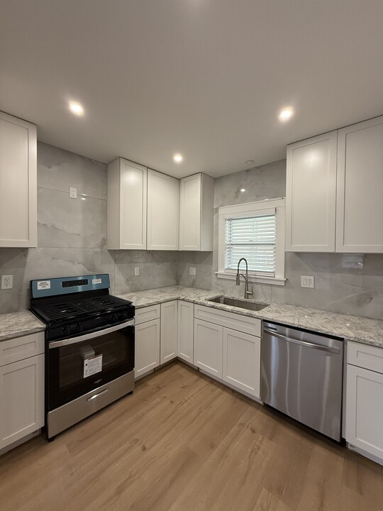 2688 E 128th St, Unit 1 in Cleveland, OH - Foto de edificio