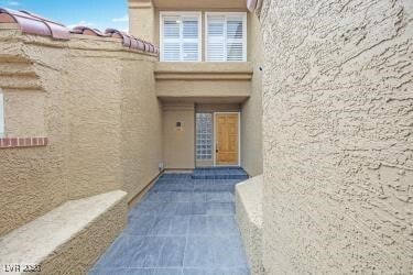 property at 4932 Tierra Del Sol Dr