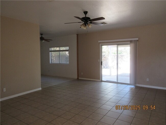 3867 Heritage Ln in Kingman, AZ - Building Photo - Building Photo