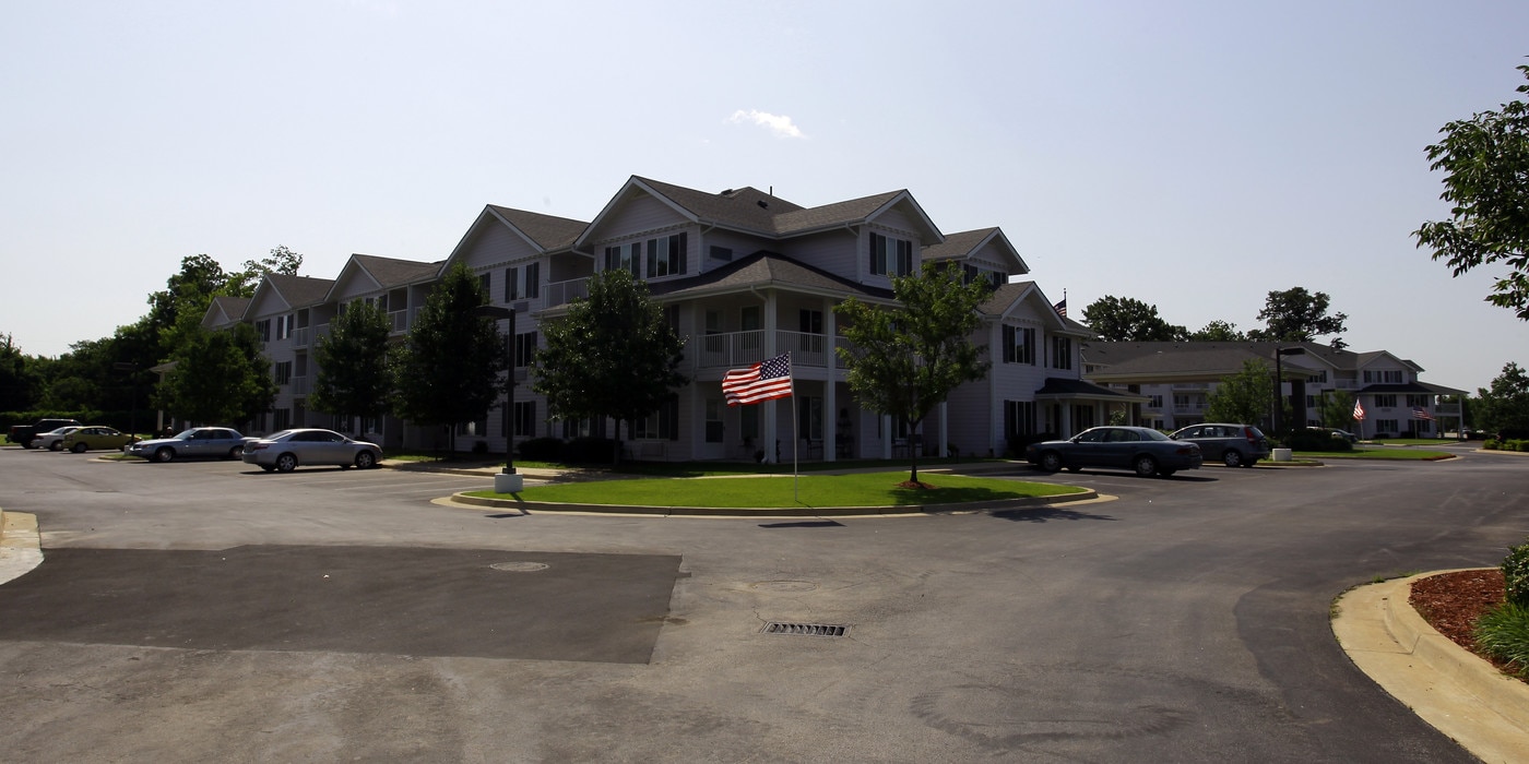 Prairie Rose Gracious Retirement Community in Tulsa, OK - Building Photo