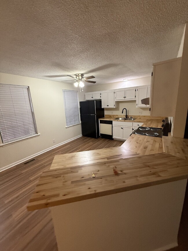 821 Hillmore Dr in Nashville, TN - Building Photo - Building Photo