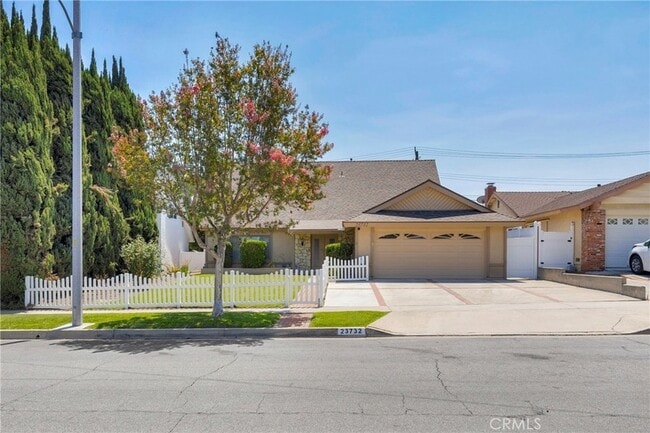 23732 Cavanaugh Rd in Lake Forest, CA - Building Photo - Building Photo