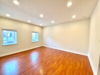 989 N Marshall St, Unit 2 - 6