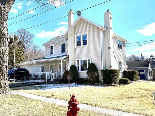 175 Main St in Akron, NY - Building Photo - Building Photo