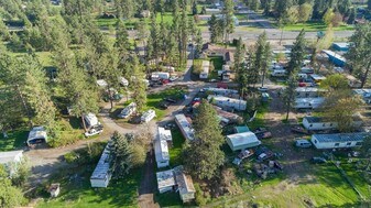 5314 W Sunset Hwy in Spokane, WA - Building Photo