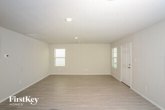 6445 Cotton Ridge in San Antonio, TX - Building Photo - Building Photo