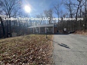991 Blue Ridge Dr in Blue Ridge, VA - Building Photo - Building Photo
