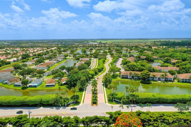 13850 Oneida Dr, Unit C1 in Delray Beach, FL - Foto de edificio - Building Photo