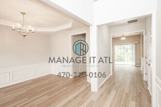 285 Friars Head Dr NE in Suwanee, GA - Building Photo - Building Photo