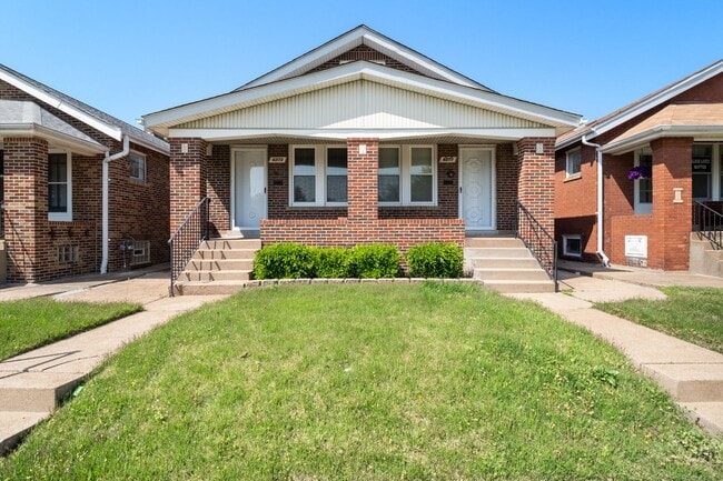 6271 Odell St in St. Louis, MO - Building Photo - Building Photo