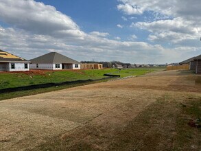 12660 Whitcomb Cir in Athens, AL - Building Photo - Building Photo