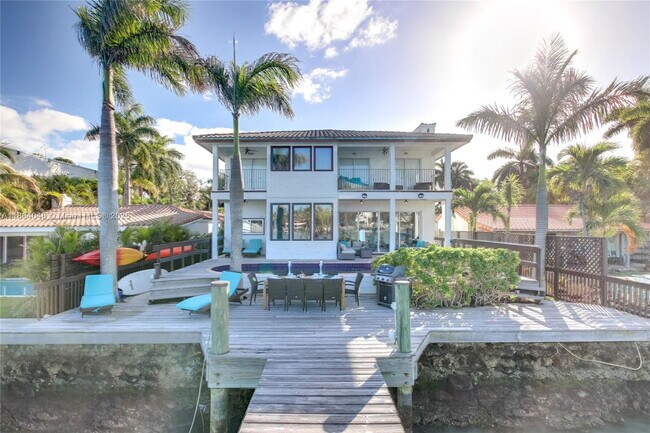 257 N Coconut Ln in Miami Beach, FL - Foto de edificio - Building Photo