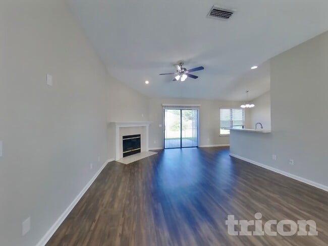 11540 Rolling River Blvd in Jacksonville, FL - Building Photo - Building Photo