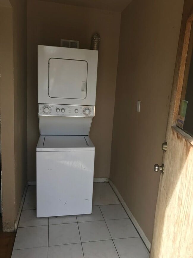 2208 Hanover St in Aurora, CO - Building Photo - Building Photo