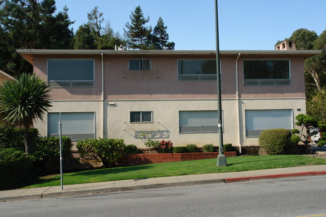 25 S Magnolia Ave in Burlingame, CA - Building Photo - Building Photo