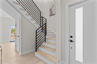 2509 N MacGregor Way in Houston, TX - Building Photo - Building Photo