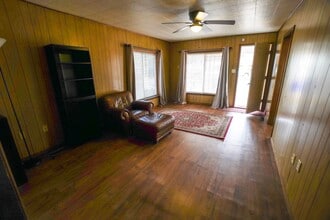 818 E Frank St in Norman, OK - Building Photo - Building Photo