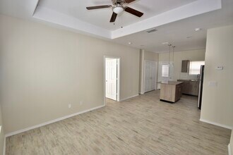 5000 N Hiawatha Dr in Pharr, TX - Building Photo - Building Photo
