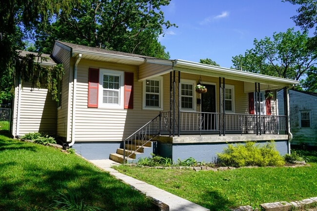 1403 Debow St in Old Hickory, TN - Building Photo - Building Photo